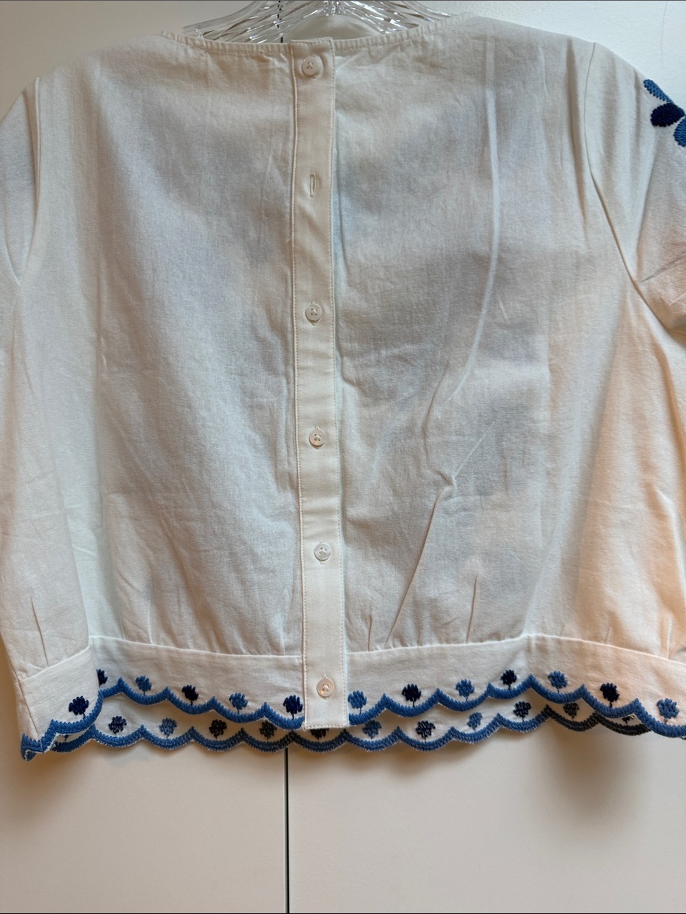 Sezane embroidered top, NWT size 36 - Picture 4 of 4